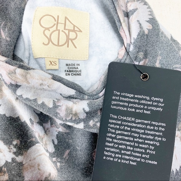 Chaser Kareen Turtle Neck Knit Grey Sweater Small - Picture 7 of 8